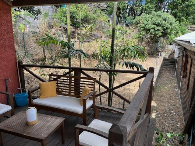 La Bananeraie Apt 35M2 Piscine Jardin Tropical Parking Prive سان لوي المظهر الخارجي الصورة